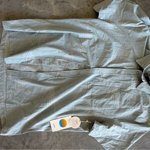 Vuori Short Sleeve Button-Up Shirt in Sage Green